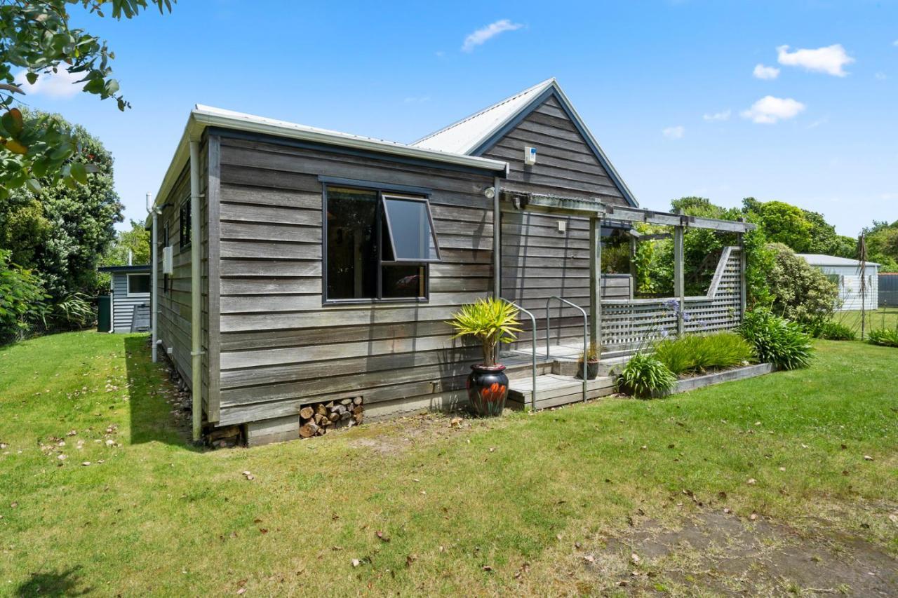 Waimea Cottage - Waikanae Holiday Home Exterior foto