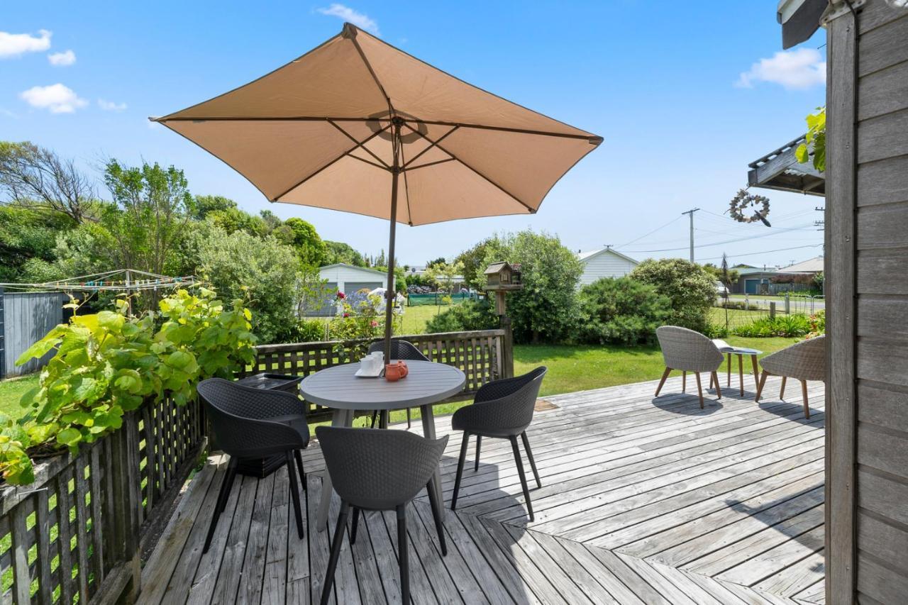 Waimea Cottage - Waikanae Holiday Home Exterior foto